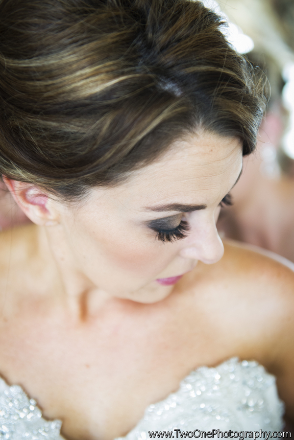Strausheim_Manrique_Two_One_Photography_couchmanorhousewedding011_low