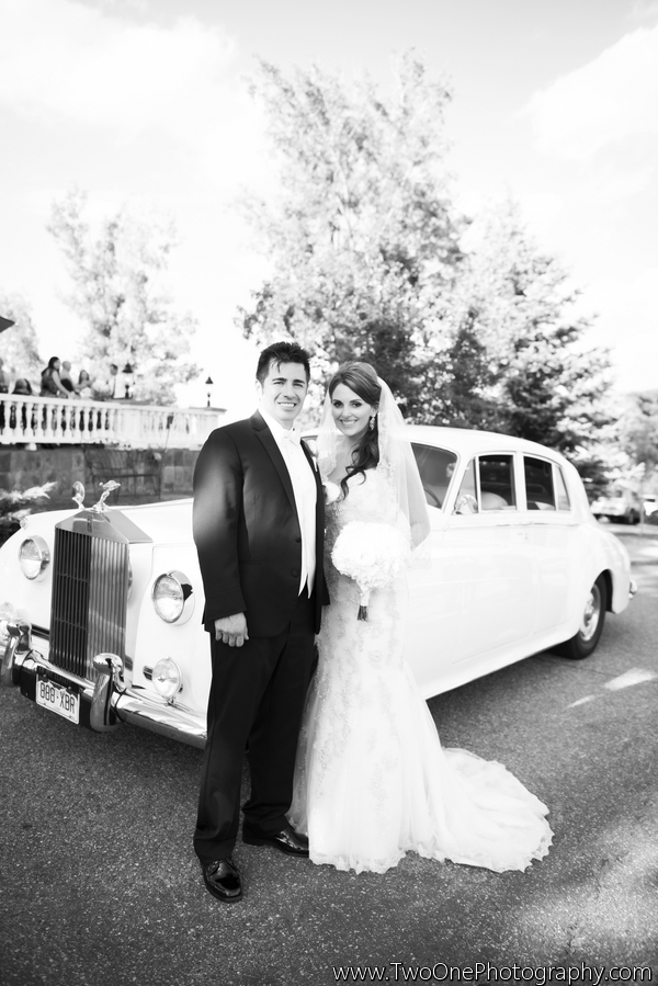 Strausheim_Manrique_Two_One_Photography_couchmanorhousewedding060_low