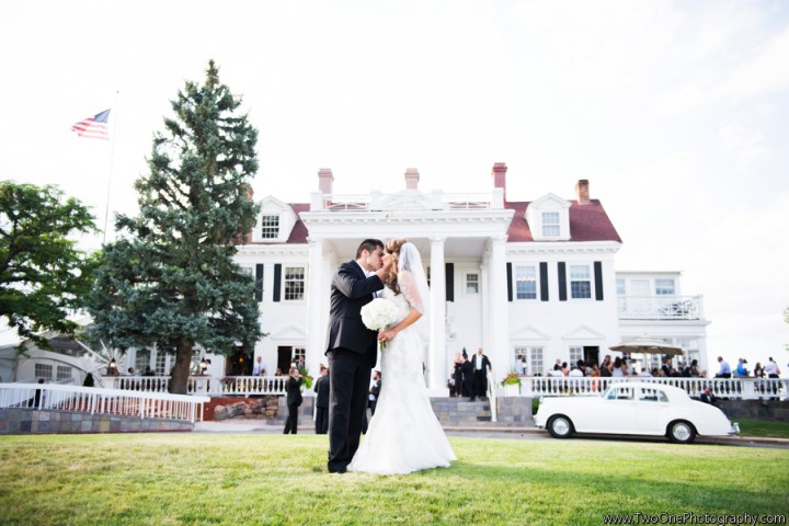 Strausheim_Manrique_Two_One_Photography_couchmanorhousewedding064_low