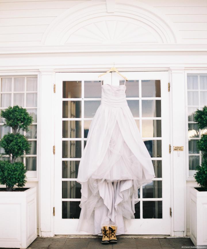 Dreamy-Winter-Wedding-Ali-and-Garrett-Photographers0001