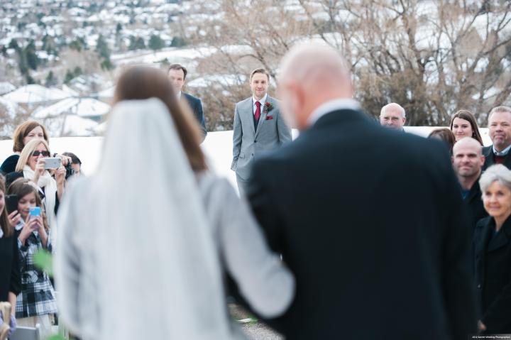 Dreamy-Winter-Wedding-Ali-and-Garrett-Photographers0004