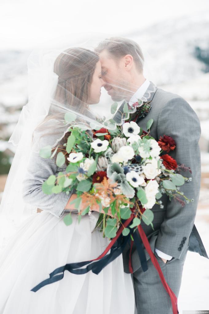 Dreamy-Winter-Wedding-Ali-and-Garrett-Photographers0015