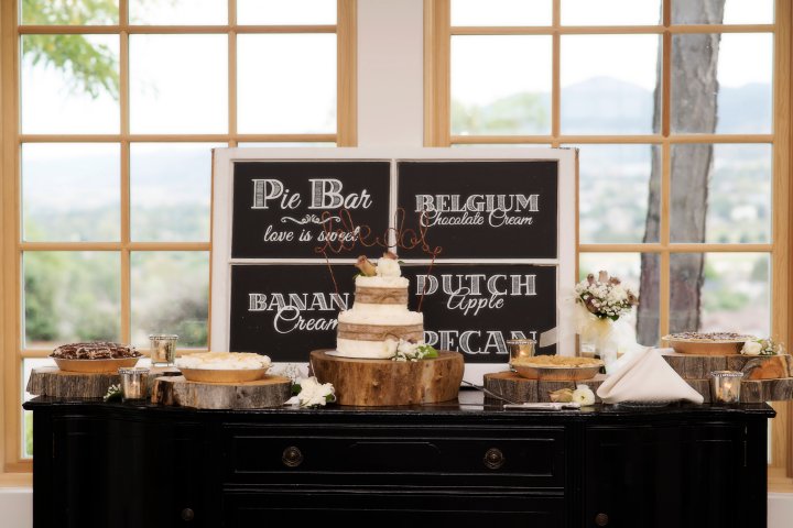 View More: http://rachelhstudio.pass.us/beltwedding