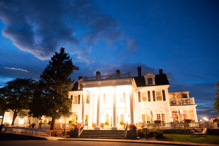 Broncos-wedding-two-one-photography0017