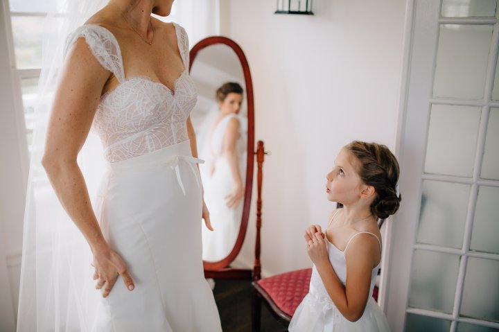 Intimate-Romantic-wedding-mallory-munson-photography0002