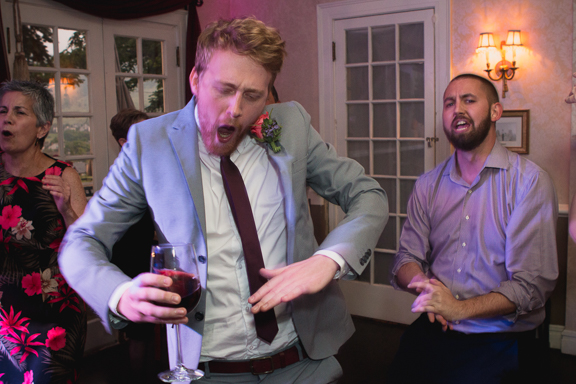 purple-classic-wedding-mark-and-kate-photography0014