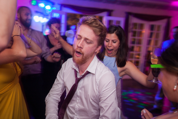 purple-classic-wedding-mark-and-kate-photography0015