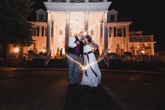 purple-classic-wedding-mark-and-kate-photography0016