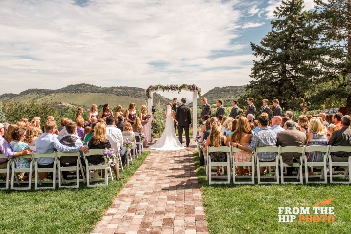 from-the-hip-photography-classic-morning-wedding0005