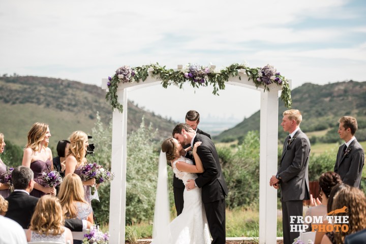 from-the-hip-photography-classic-morning-wedding0007