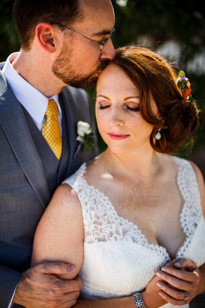 Gillespie-Photography-Yellow-and-Gray-Summer-Wedding0001