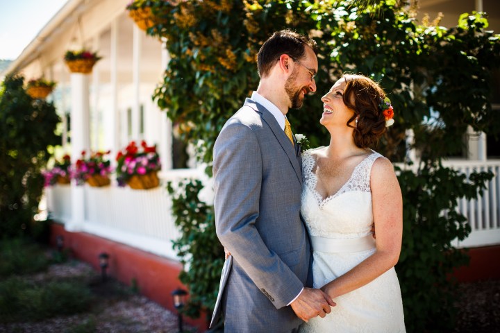 Gillespie-Photography-Yellow-and-Gray-Summer-Wedding0002