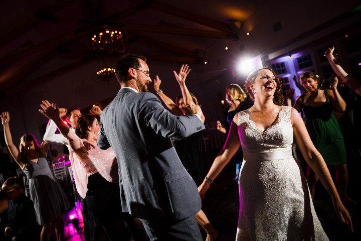 Gillespie-Photography-Yellow-and-Gray-Summer-Wedding0013