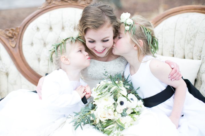 View More: http://amycarolinephotography.pass.us/taylorandholly