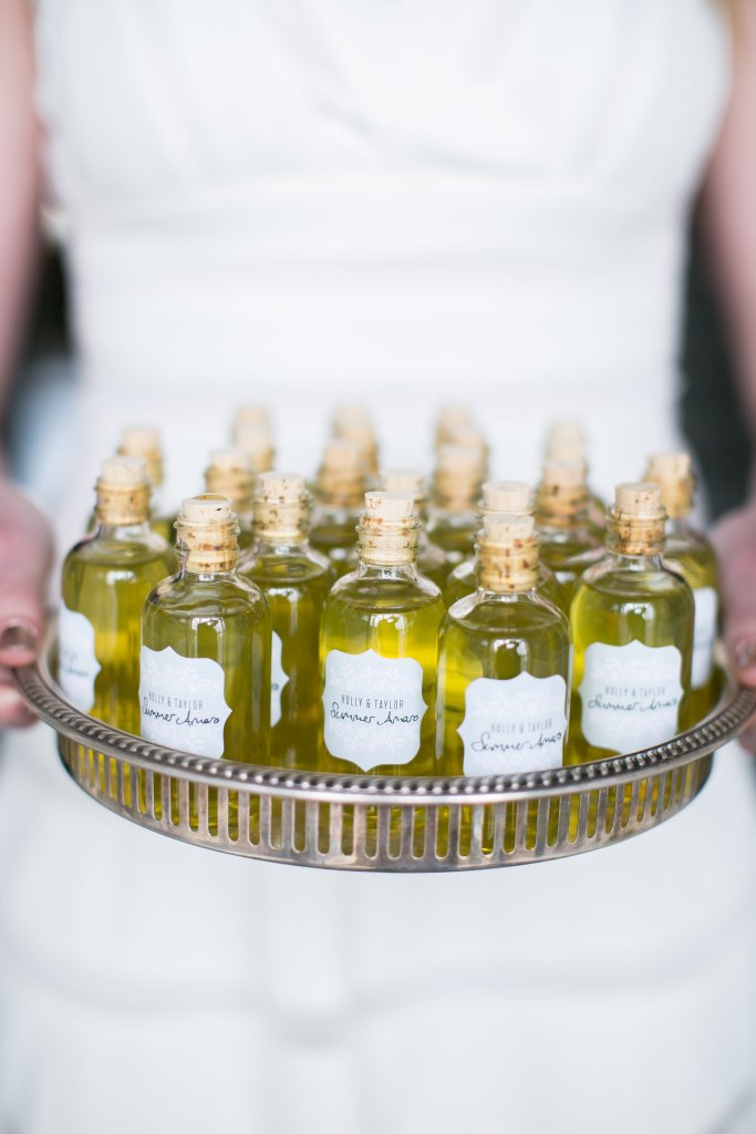 View More: http://amycarolinephotography.pass.us/taylorandholly